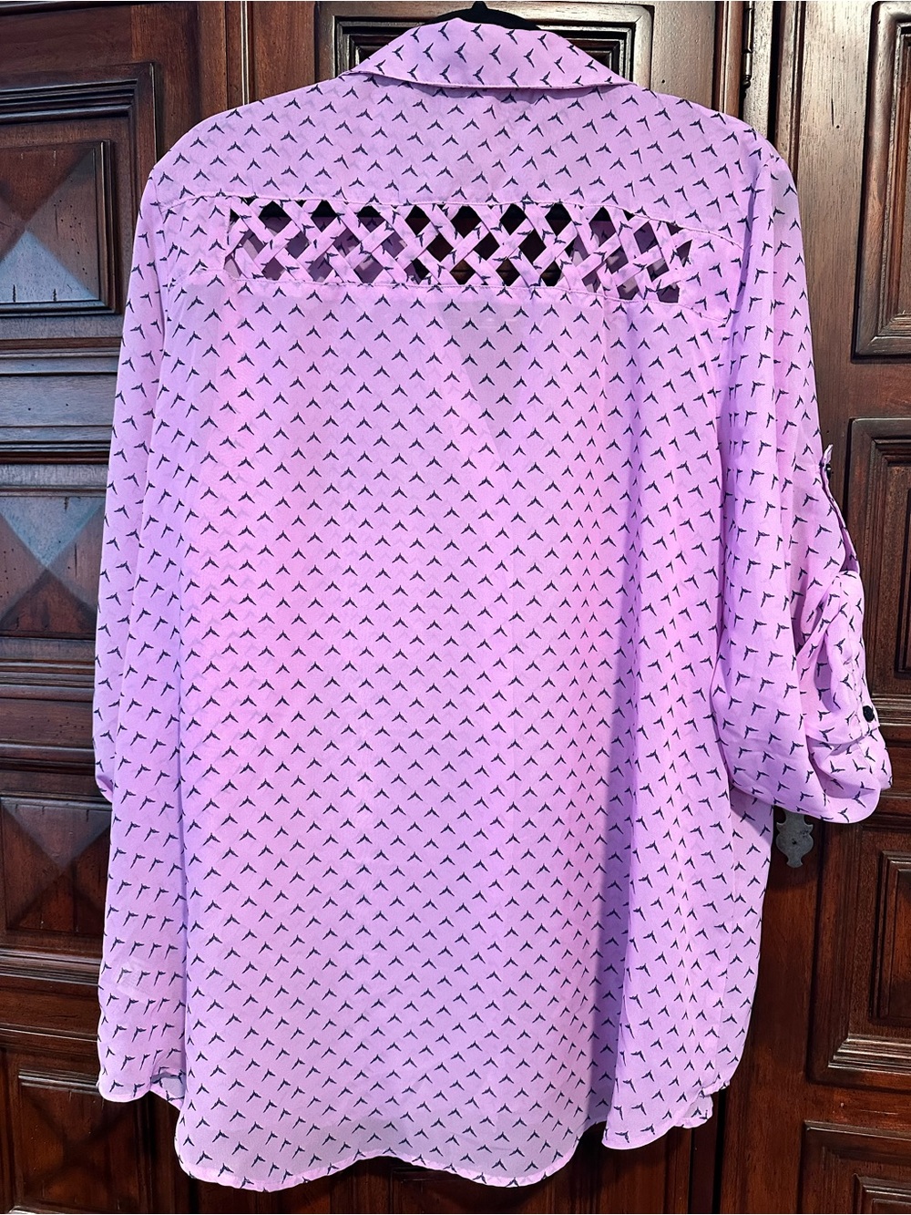 3 22/24 Xhilaration Lavender Button-Down Shirt adjustable sleeves lattice back